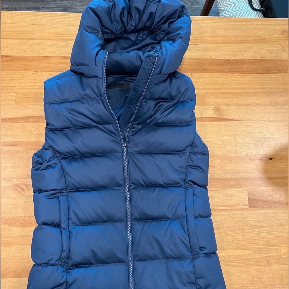 Uniqlo Blue Down Puffer Vest